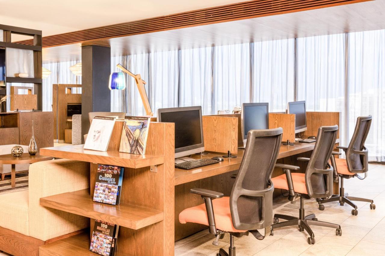 Courtyard By Marriott Mexico City Vallejo Экстерьер фото